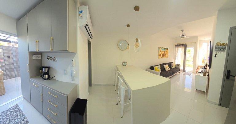 Excelente duplex 2/4 a 600m da Praia