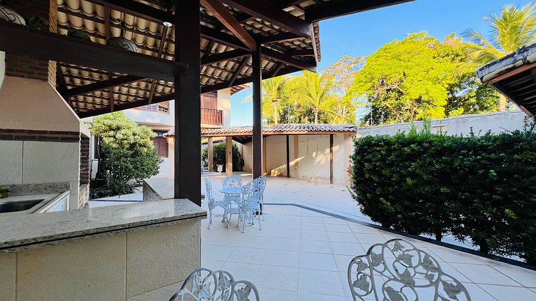 casa ampla individual no mundaí 400m da praia