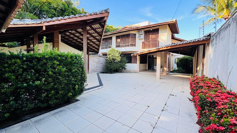 casa ampla individual no mundaí 400m da praia