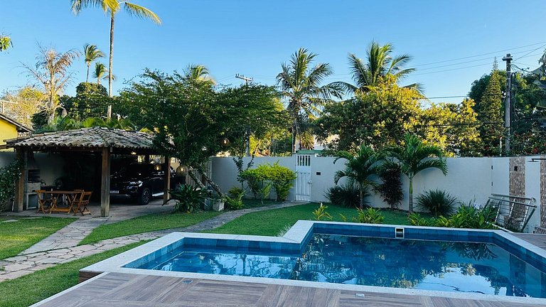 Casa individual com 3/4 apenas 100m da praia
